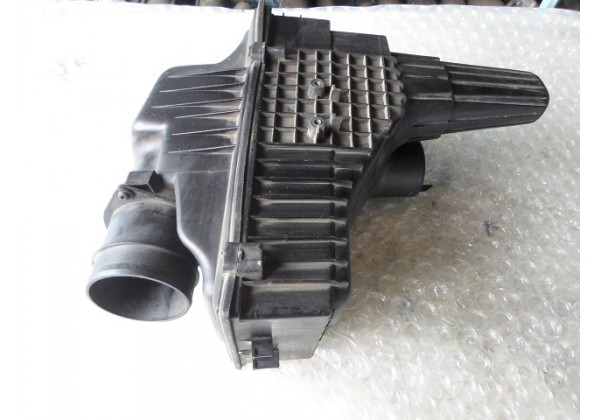 Корпус повітряного фільтра Peugeot/Citroen 607, 807, C5, С8, 2.0/2.2 HDi, 9629040380, 98032100, 9636500180, 98031120
